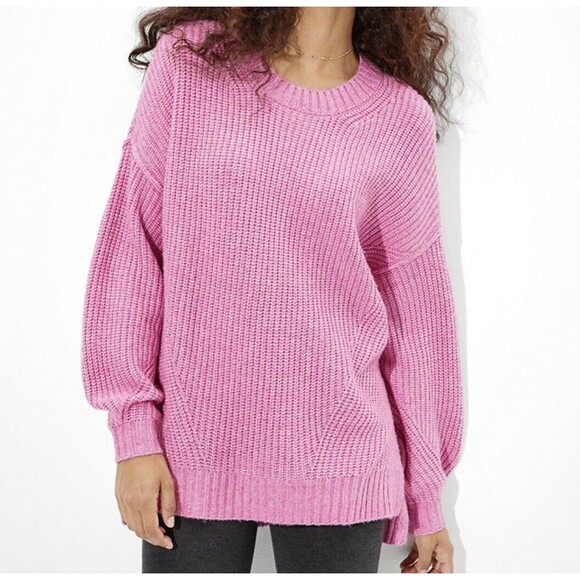 AMERICAN‎ EAGLE Oversized Dreamspun Crew Neck Pink Sweater MEDIUM NWT - Picture 1 of 13